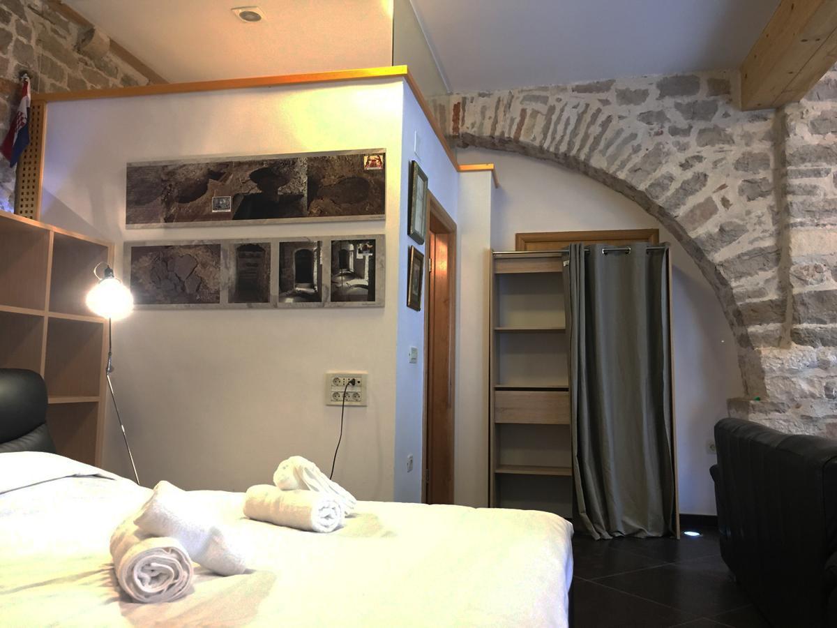 Galera I Apartment ชิเบนิก ภายนอก รูปภาพ